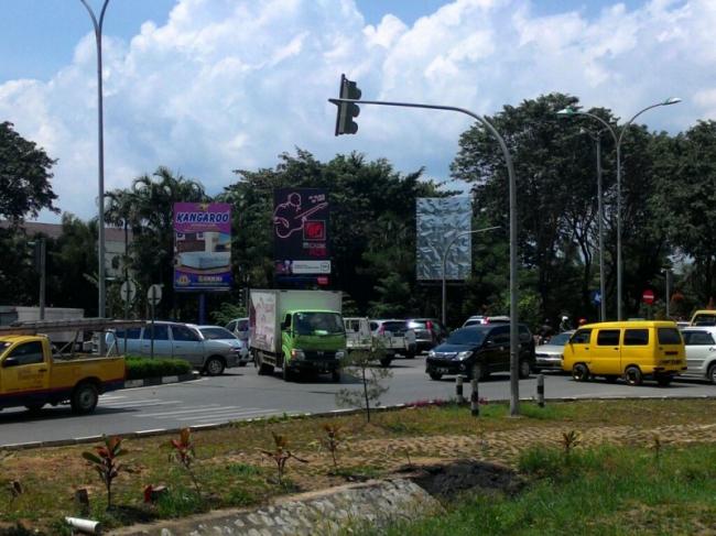 Kendaraan Makin Padat, Rambu dan Traffic Light di Batam Minim